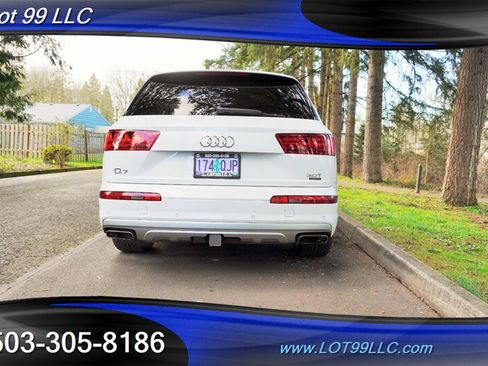 Used 2017 Audi Q7 3.0T Prestige AWD/4WD image 10