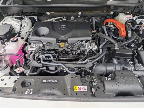 Used 2025 Toyota RAV4 LE image 14