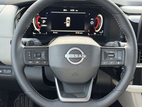 New 2026 Nissan Pathfinder SL image 17