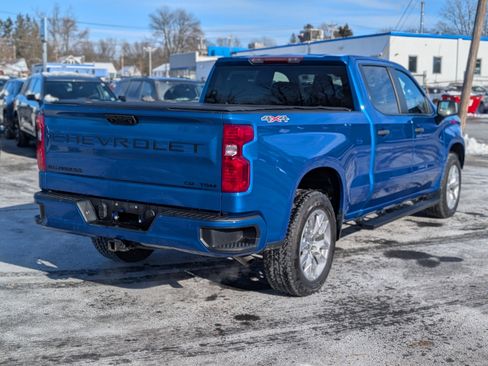 Certified 2022 Chevrolet Silverado 1500 Custom w/ LPO, Dark Essentials Package image 8