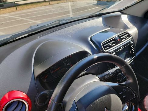 Used 2020 Mitsubishi Mirage LE FWD image 19