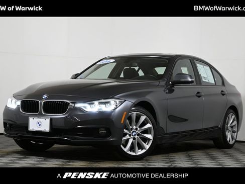 Used 2018 BMW 320i xDrive Sedan w/ Convenience Package image 1