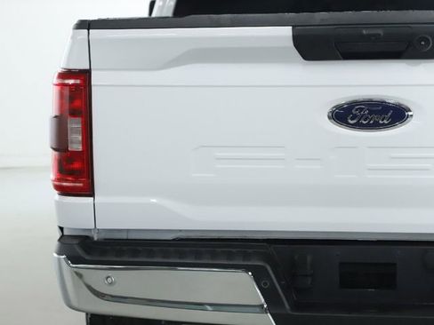 Used 2022 Ford F150 XLT w/ Trailer Tow Package image 14