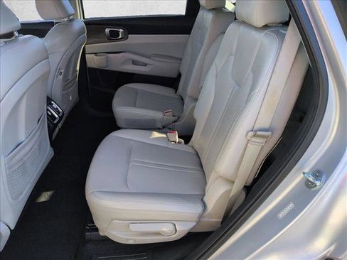 Used 2021 Kia Sorento EX image 20