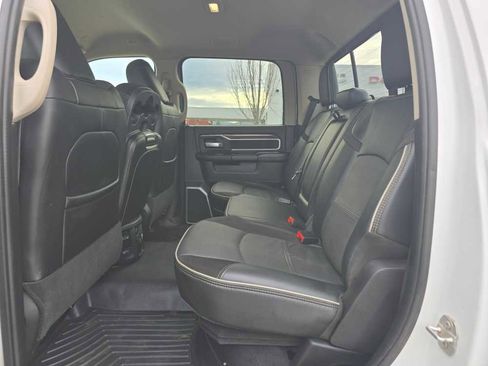 Used 2024 RAM 2500 Laramie image 17