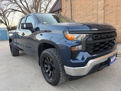 Used 2022 Chevrolet Silverado 1500 W/T w/ WT Safety Package image 2