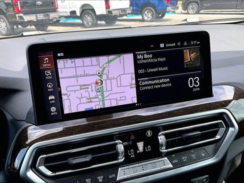 Certified 2025 BMW X4 xDrive30i w/ Convenience Package AWD/4WD image 12