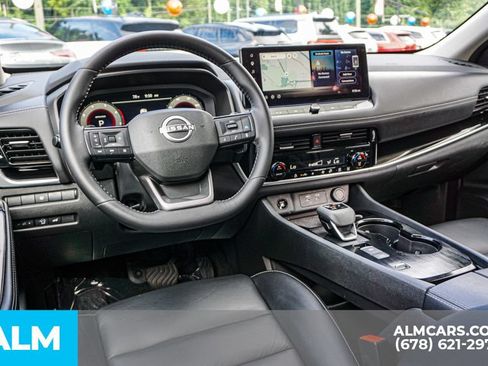 Used 2026 Nissan Rogue SL FWD image 27