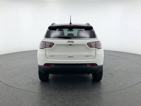 Used 2025 Jeep Compass Trailhawk AWD/4WD image 7