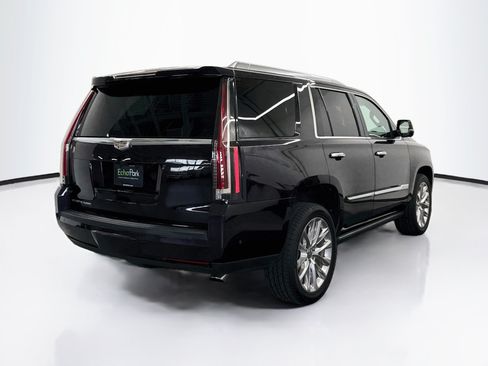 Used 2018 Cadillac Escalade Premium Luxury AWD/4WD image 9