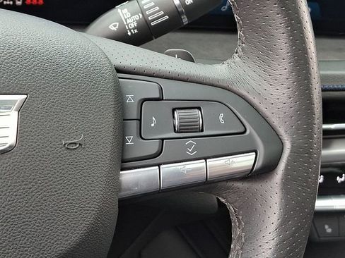 Used 2024 Cadillac XT4 Sport AWD/4WD image 21