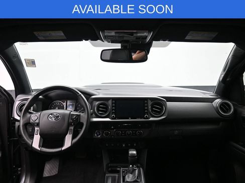Used 2022 Toyota Tacoma TRD Pro AWD/4WD image 28
