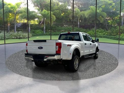 Used 2017 Ford F350 XL w/ XL Value Package AWD/4WD image 5
