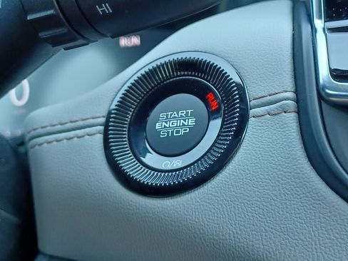 New 2026 Jeep Compass Limited AWD/4WD image 18
