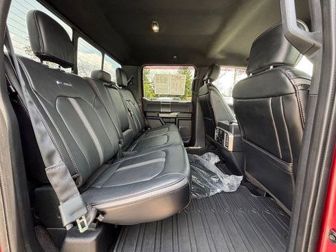 Used 2020 Ford F150 Platinum w/ Equipment Group 701A Luxury AWD/4WD image 17
