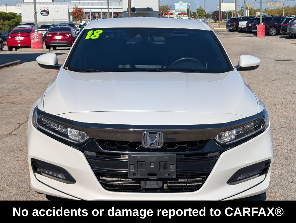 Used 2018 Honda Accord Sport image 2