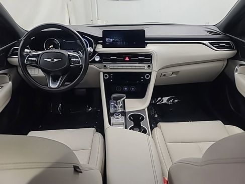 Used 2025 Genesis G70 2.5T AWD/4WD image 19