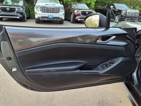 Certified 2024 MAZDA MX-5 Miata Grand Touring w/ Weather Package RWD image 9