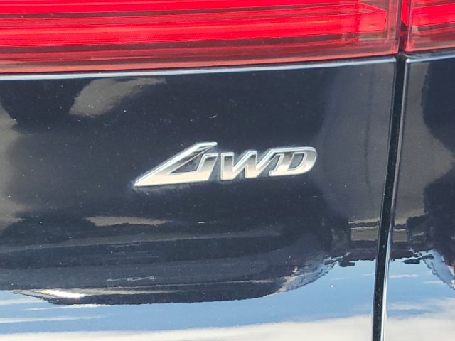 Used 2025 Genesis GV70 2.5T AWD/4WD image 17