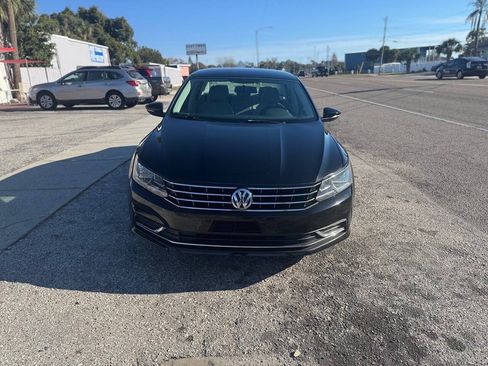 Used 2016 Volkswagen Passat 1.8T S FWD image 3