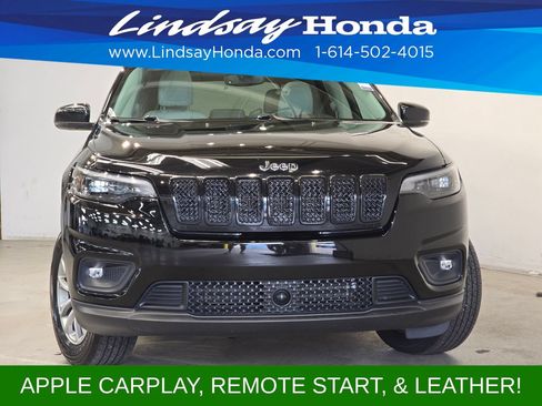 Used 2022 Jeep Cherokee Latitude Lux w/ Sun & Sound Group AWD/4WD image 3