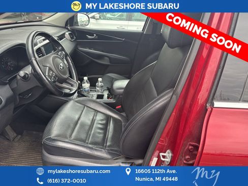 Used 2017 Kia Sorento AWD w/ LX Convenience Package image 13