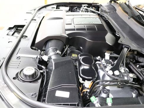 Used 2018 Land Rover Range Rover Supercharged image 39