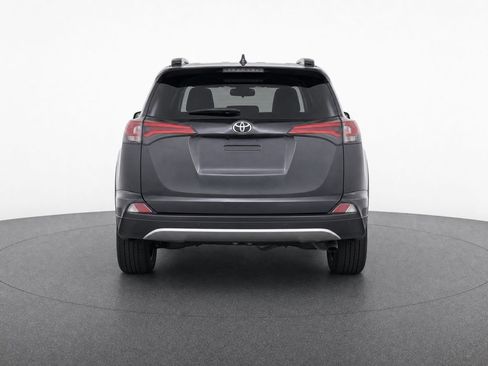 Used 2018 Toyota RAV4 Adventure AWD/4WD image 10