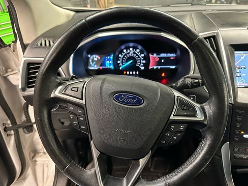 Used 2015 Ford Edge Titanium w/ Equipment Group 301A image 18