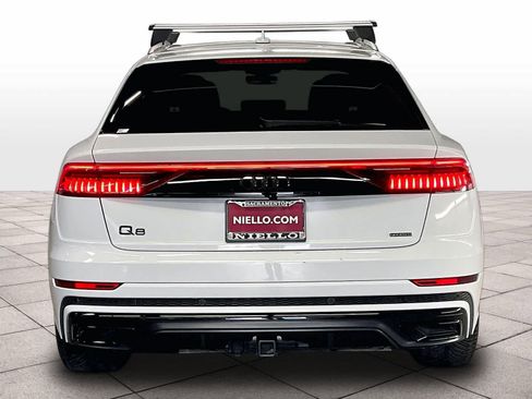 Used 2022 Audi Q8 Prestige AWD/4WD image 7