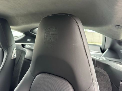 Used 2025 Porsche 718 Cayman GT4 image 23