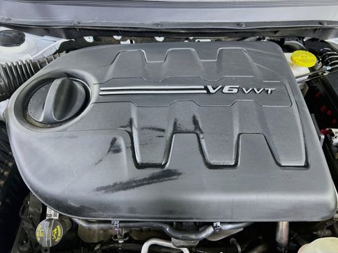 Used 2022 Jeep Cherokee Trailhawk w/ Comfort/Convenience Group AWD/4WD image 28
