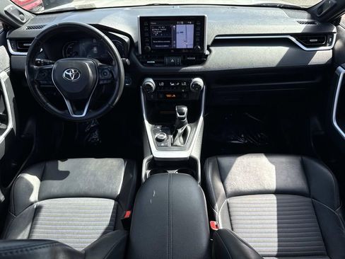 Used 2021 Toyota RAV4 XSE image 17