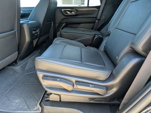 Used 2023 Chevrolet Tahoe LT w/ Luxury Package AWD/4WD image 23