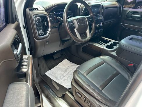 Used 2021 GMC Sierra 1500 Denali w/ Denali Ultimate Package AWD/4WD image 11