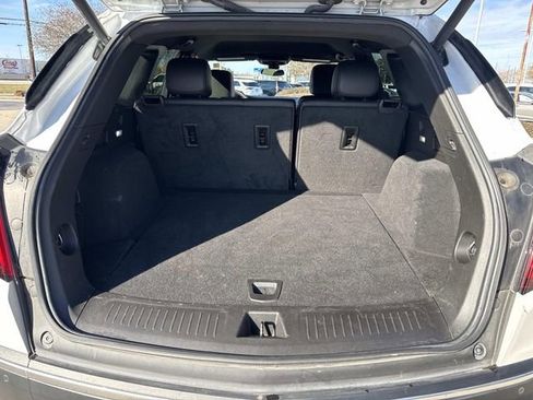 Used 2022 Cadillac XT5 Luxury FWD image 13