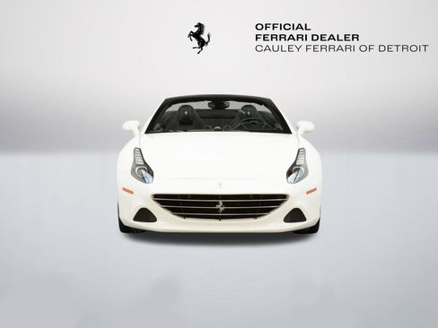 Certified 2016 Ferrari California T image 10