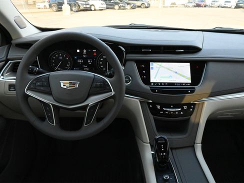 New 2026 Cadillac XT5 Premium Luxury w/ Driver Assist Package image 9
