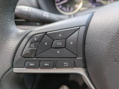 Certified 2024 Nissan Sentra SV FWD image 23