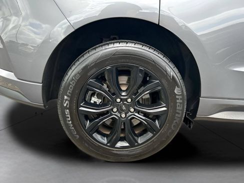 Used 2024 Ford Edge SE w/ Black Appearance Package AWD/4WD image 24