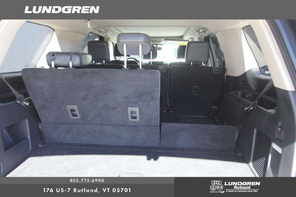 Used 2023 Ford Expedition XLT AWD/4WD image 17
