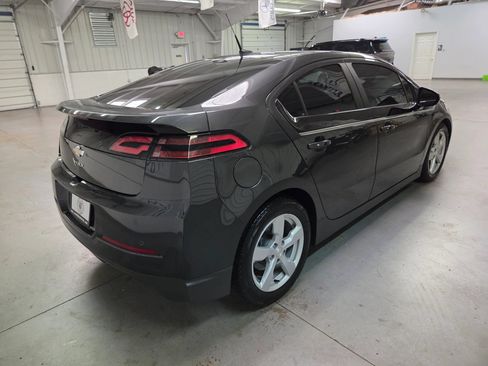 Used 2014 Chevrolet Volt Premium w/ Premium Trim Package FWD image 13