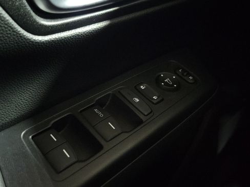 Used 2024 Honda CR-V LX image 20