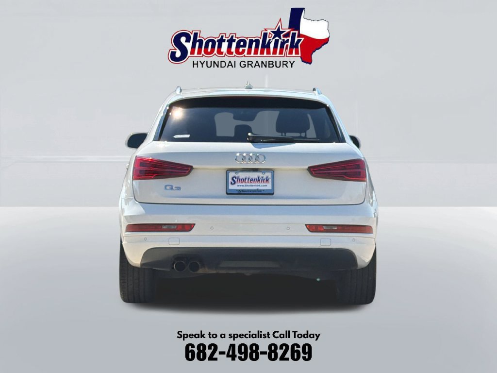 Used 2018 Audi Q3 2.0T Premium Plus w/ Premium Plus Package FWD image 6