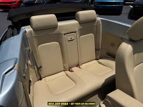 Used 2010 Volkswagen Beetle Convertible FWD image 29