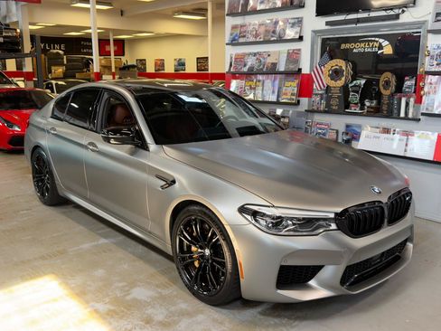Used 2020 BMW M5 w/ Executive Package AWD/4WD image 4