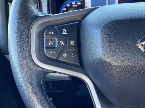 Used 2022 Ford Bronco Wildtrak image 24