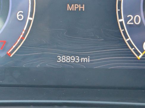 Used 2025 Jeep Grand Cherokee L Altitude AWD/4WD image 22