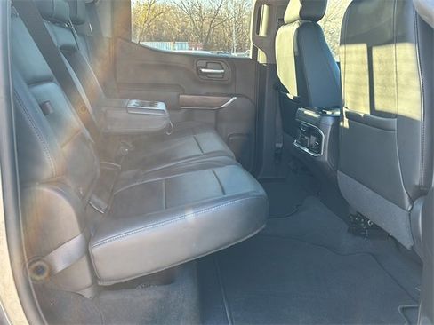 Used 2020 GMC Sierra 1500 SLT image 12