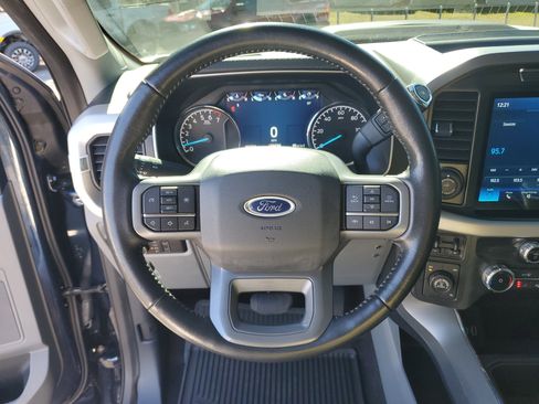 Used 2022 Ford F150 XLT w/ Equipment Group 302A High image 27